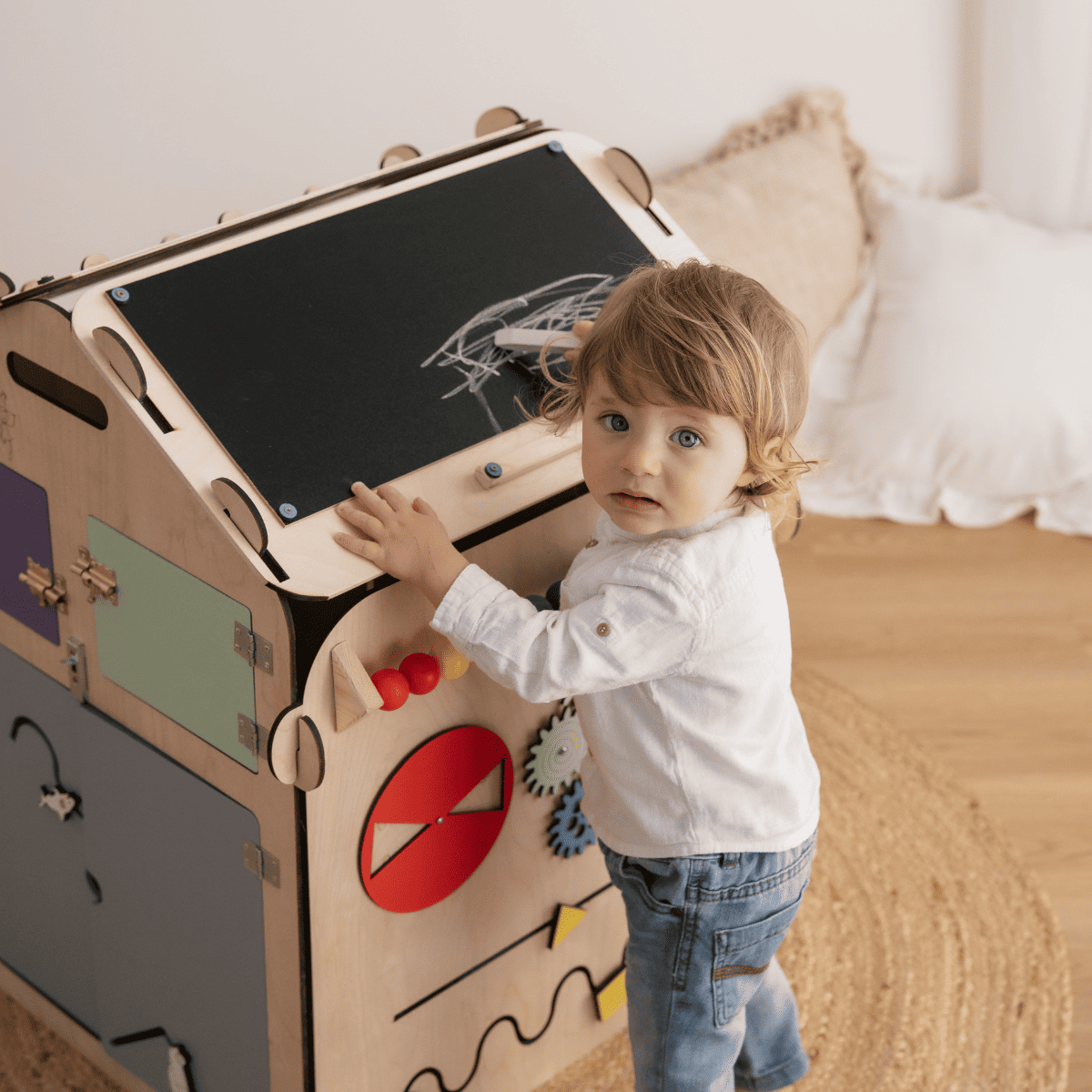 Happy Home Maxi Montessori Mehrzweckhaus
