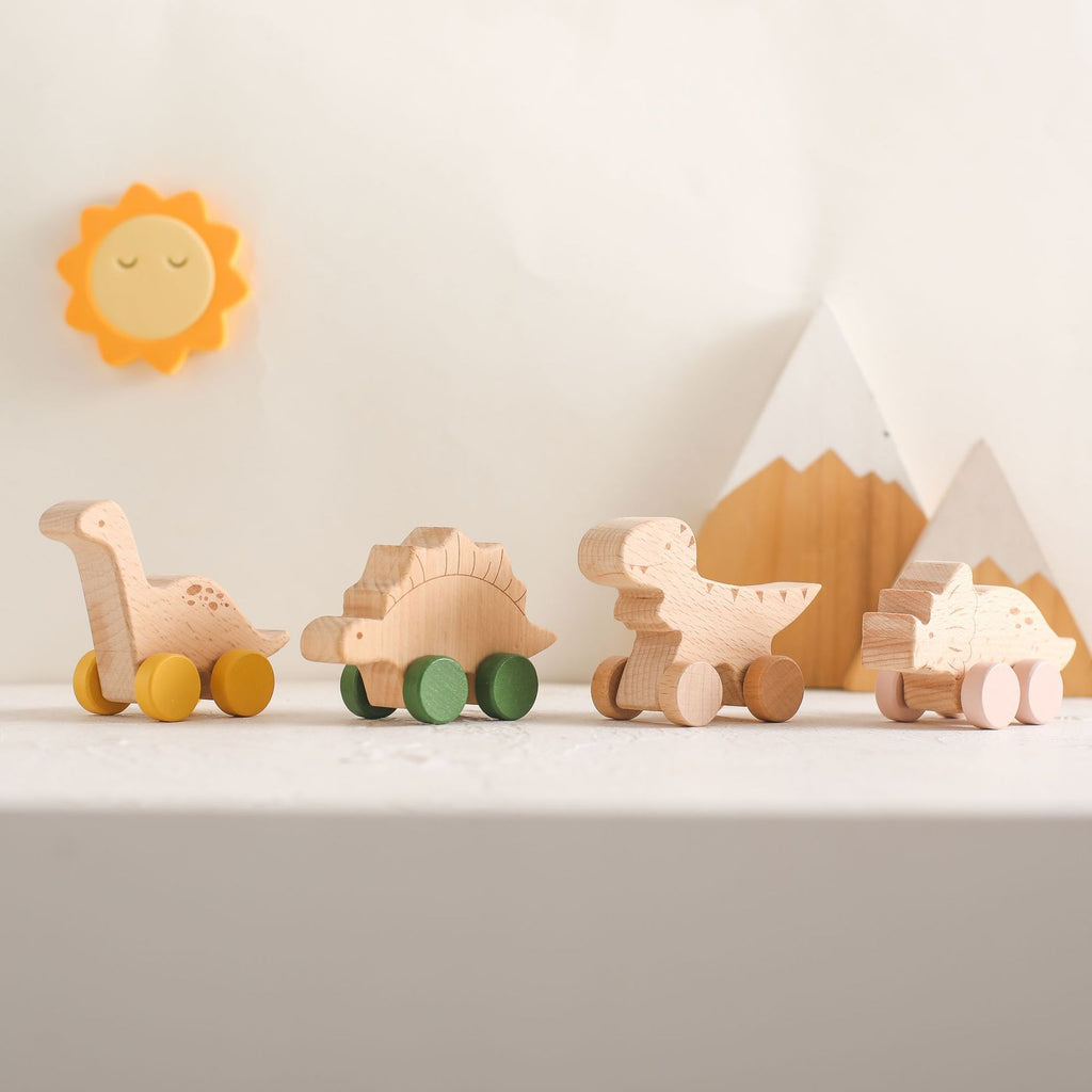 Baby-Frühförderung: Lernspielzeug aus Holz – Wagen