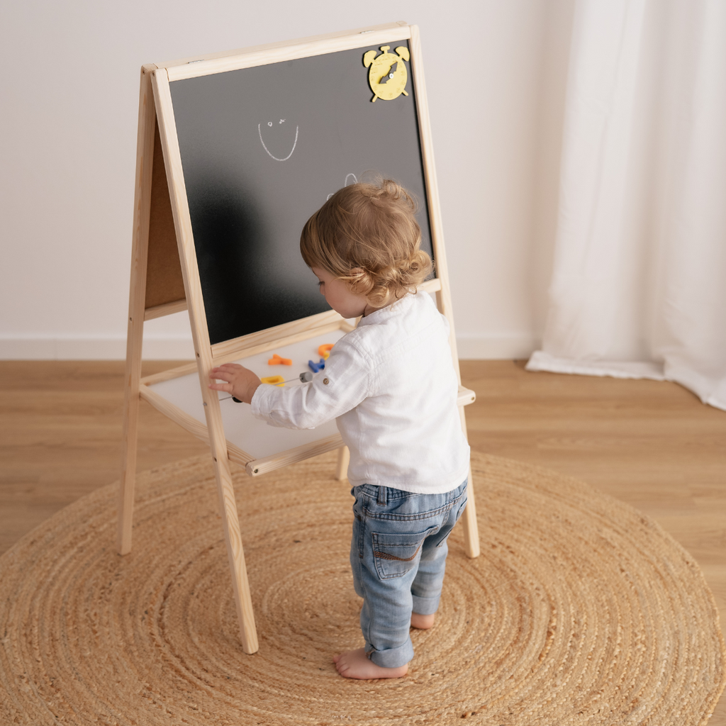 Baby-Spielcenter mit Rasseln