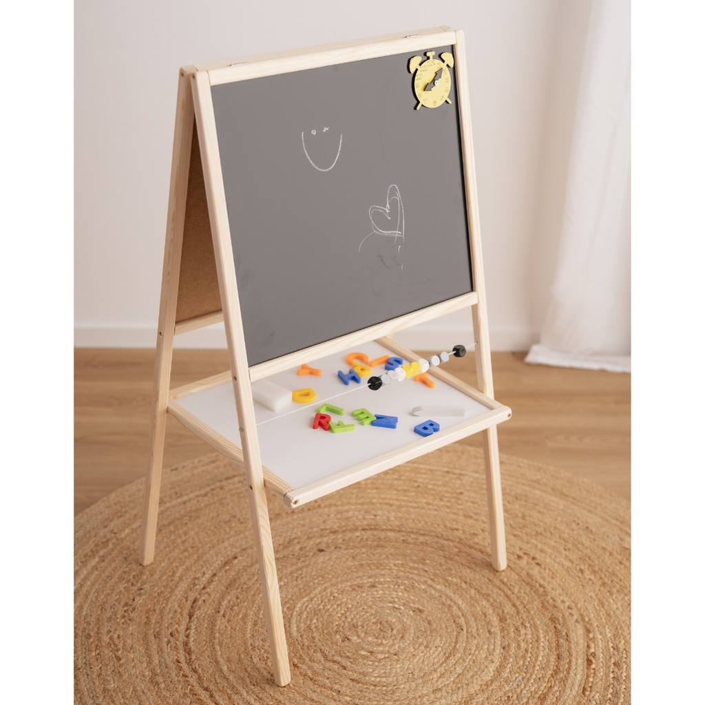 Baby-Spielcenter mit Rasseln
