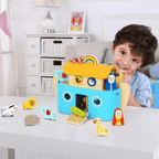 Arche Noah aus Holz mit Figuren
