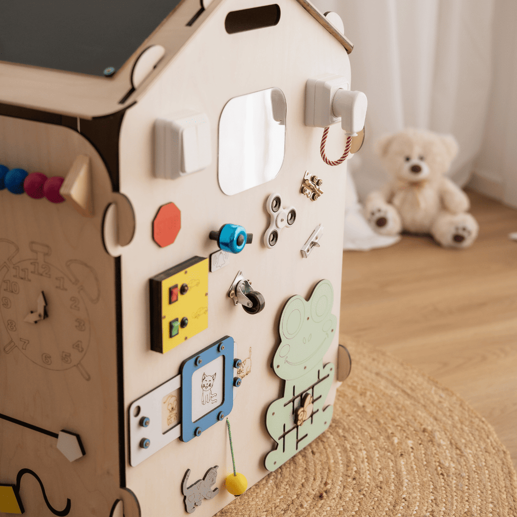 Happy Home Maxi Montessori Mehrzweckhaus