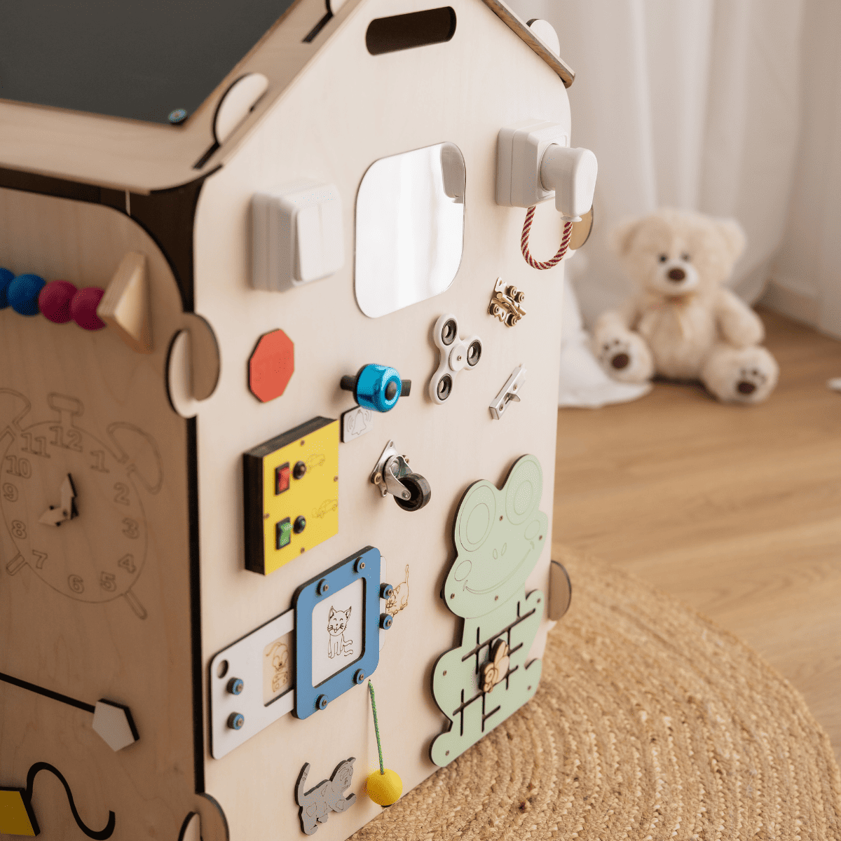 Happy Home Maxi Montessori Mehrzweckhaus